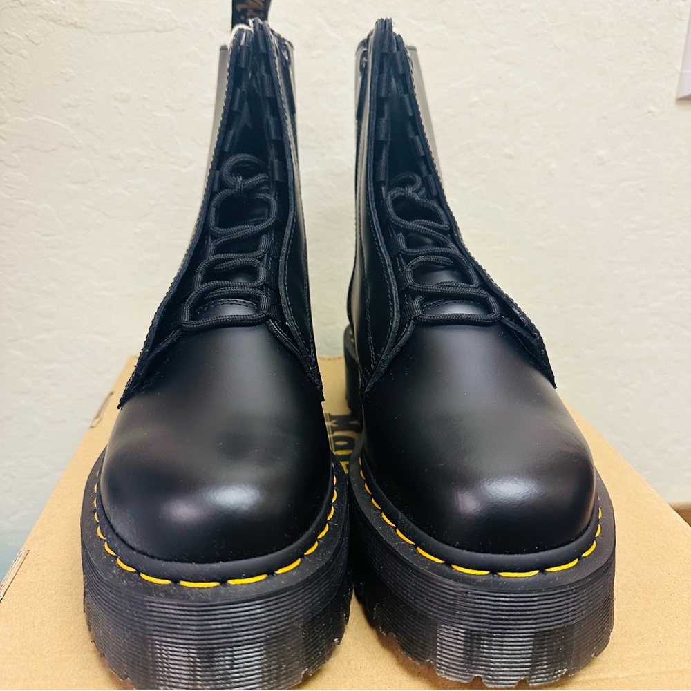 DR. MARTENS Black Jarrick Boots - Picture 2 of 6